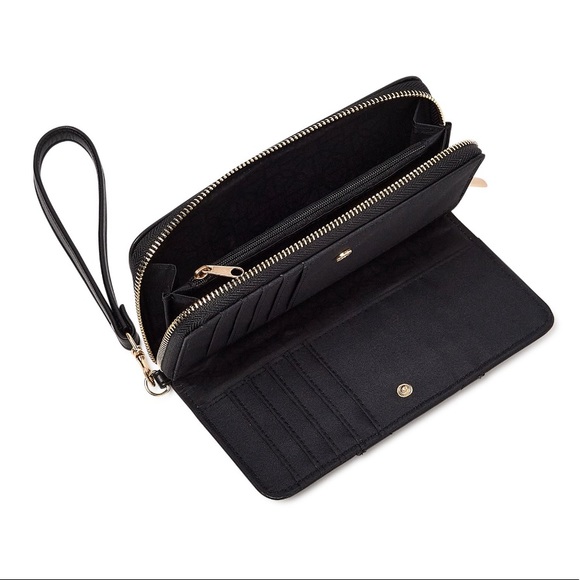 Time and Tru Victoria  Wristlet Zip Around Wallet - Picture 5 of 5